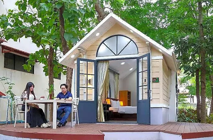 Hotel Dara Express By Angkor Gardens